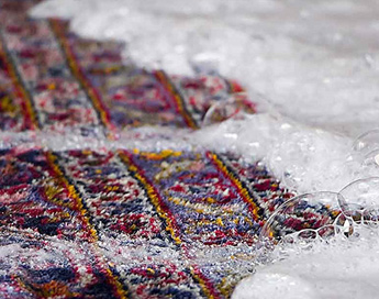 خدمات تخصصی قالیشویی در قالیشویی آذری